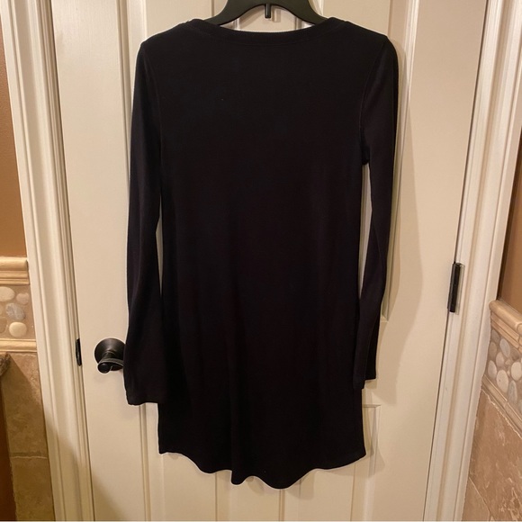 Black Tunic / Long Sleeve / Nightshirt - Picture 3 of 4